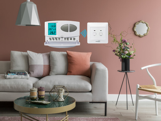 Riseem Indoor HVAC-systeem Witte kleur RF programmeerbare kamerthermostaat met verwarmingssystemen